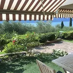 Sander House 아파트 말세진느
