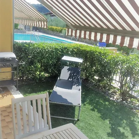 Apartman Sander House *