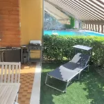 Sander House Apartment