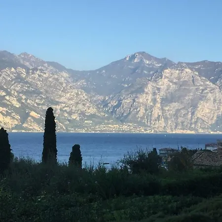 Sander House Apartment *