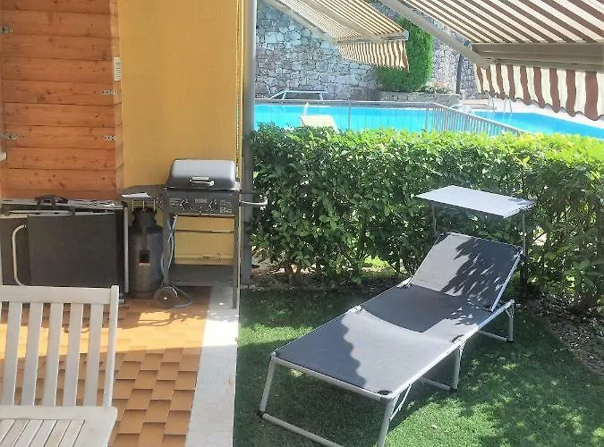 Sander House דירה