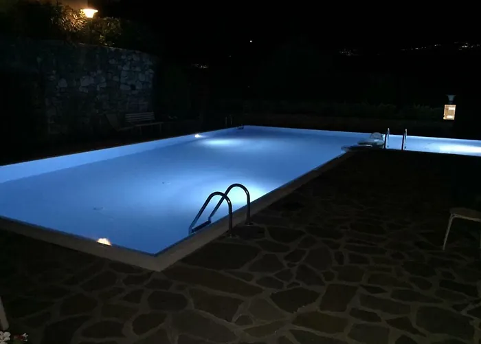 דירה Sander House *